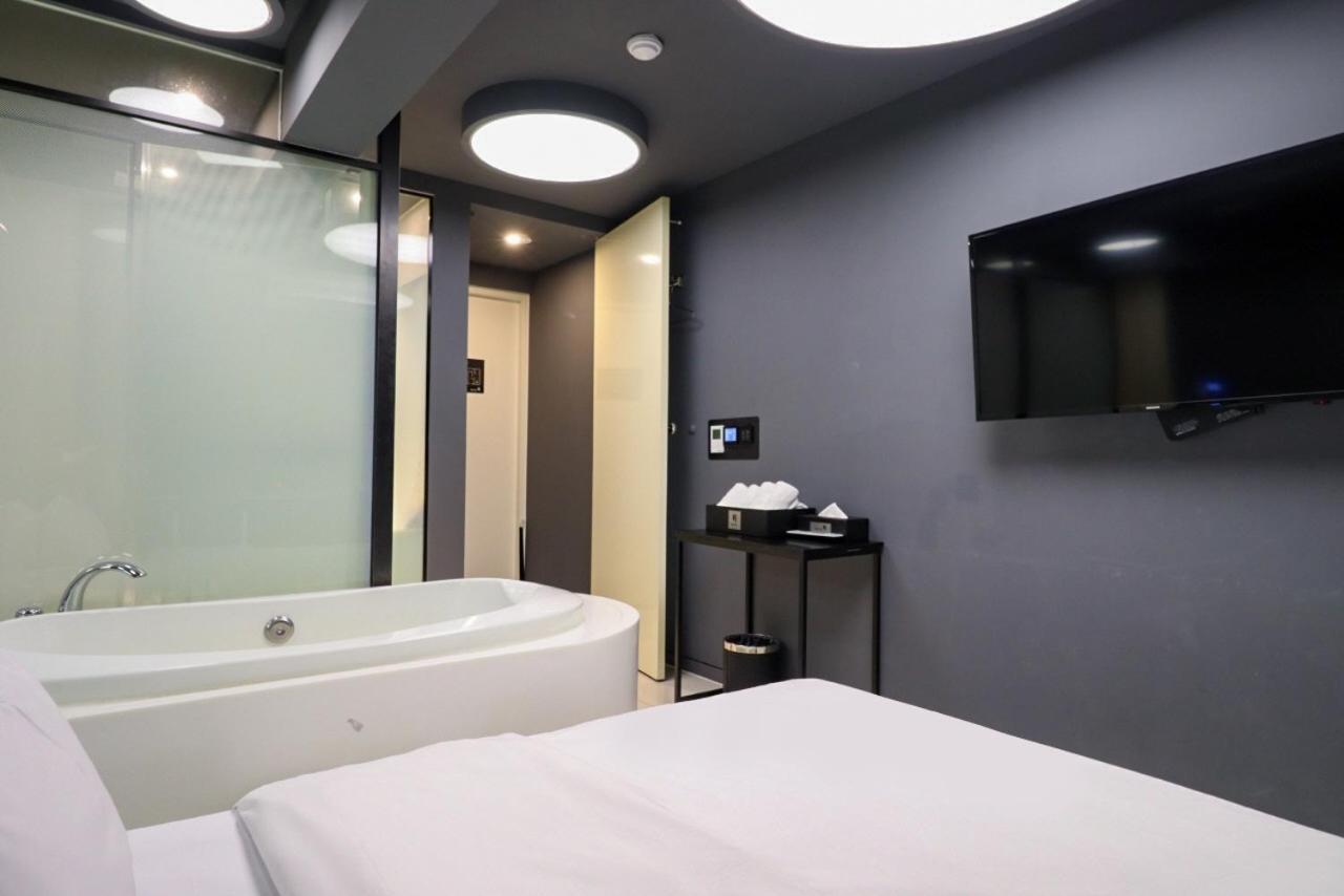 Shinchon Wol Hotel Seul Dış mekan fotoğraf